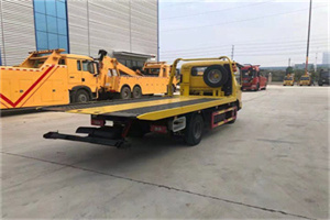 互助非事故拖车